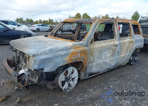 2015 Jeep Patriot High Altitude Edition z USA, uszkodzony, nr VIN 1C4NJRFB0FD184177